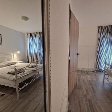 Apartman Castle Tusilovic Kültér fotó