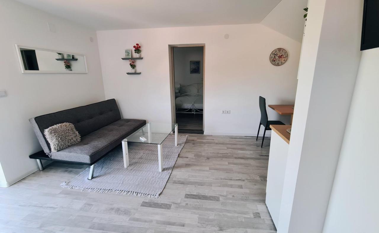 Apartman Castle Tusilovic Kültér fotó