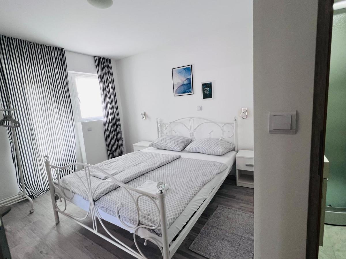 Apartman Castle Tusilovic Kültér fotó